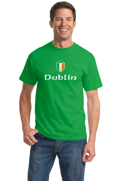 Standard Green Dublin, Ireland Shield - Eire Irish Pride Heritage James Joyce T-shirt