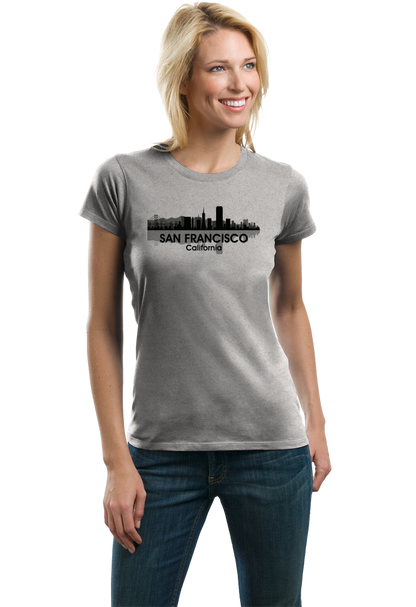 Ladies Grey San Francisco City Skyline - SF NorCal City by The Bay San Fran T-shirt